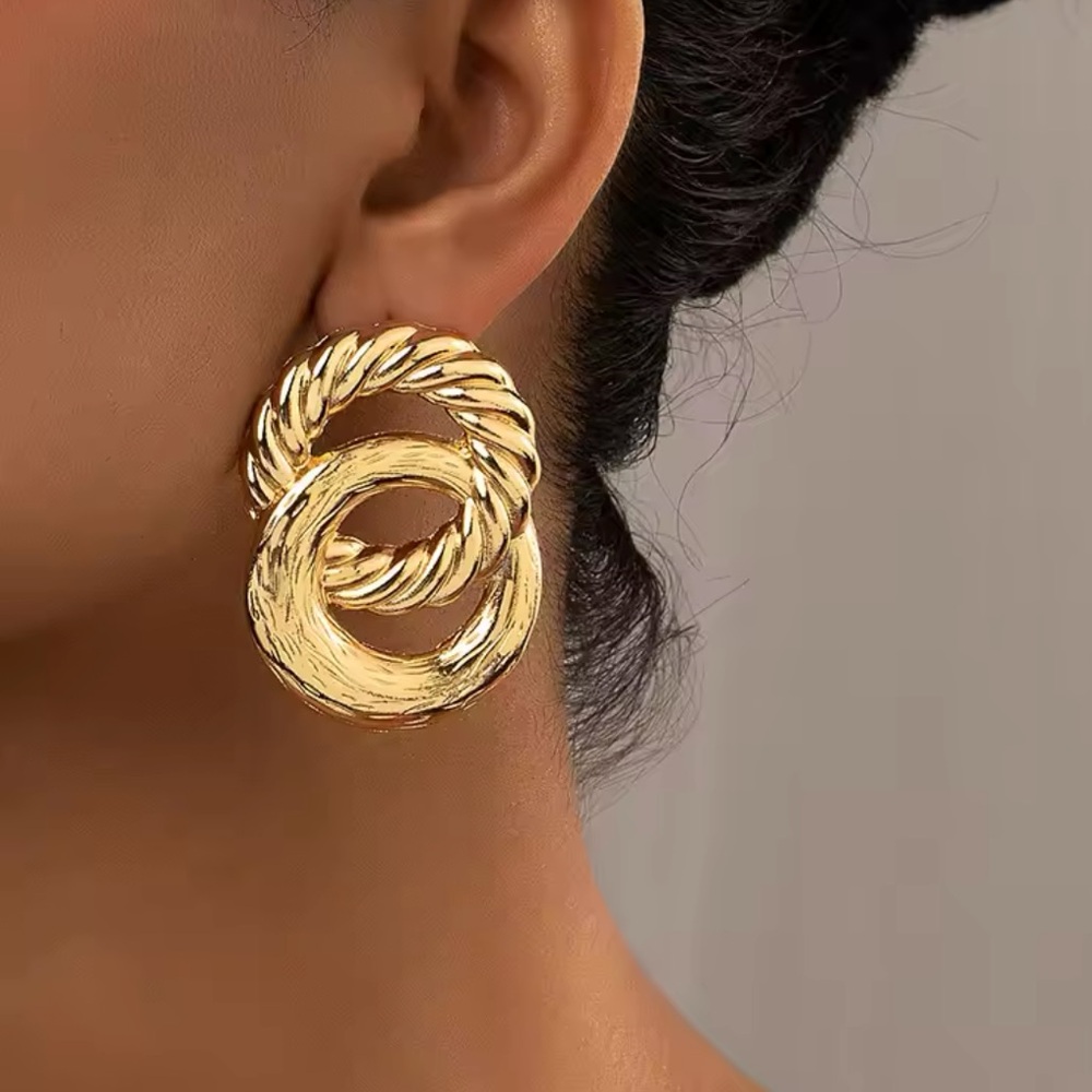 Céline - Vintage Golden Earrings. 2025 Trends Statement Earrings